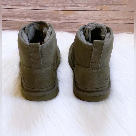 UGG Neumel Shoe - Women's - Picture 5 of 7